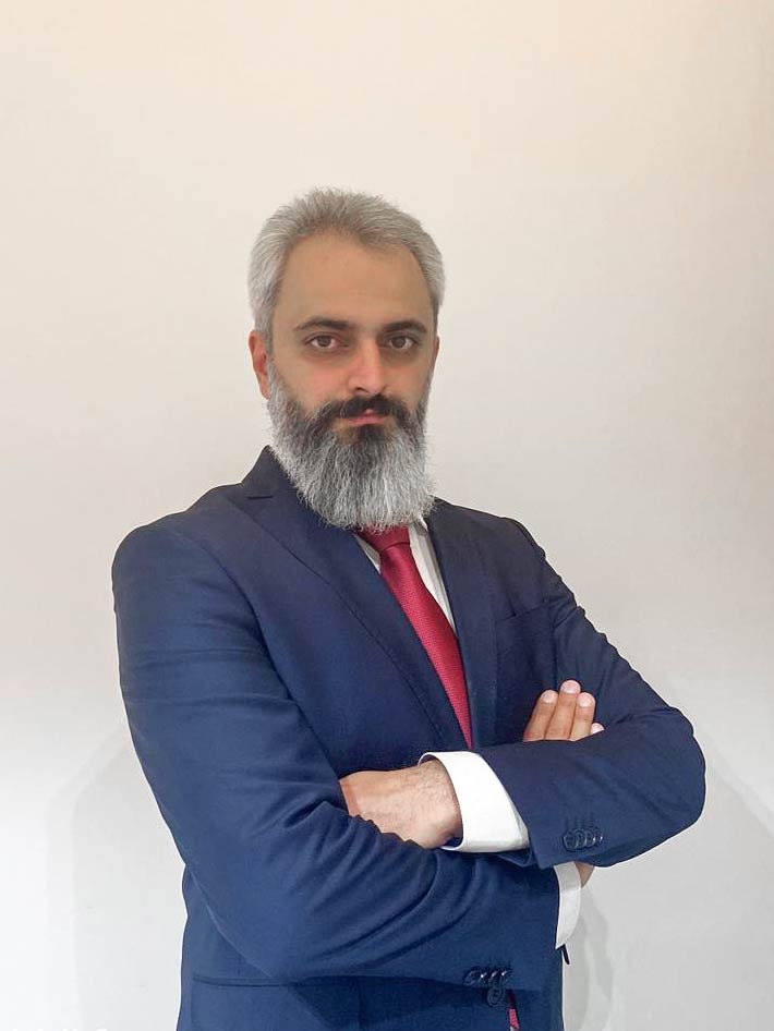 Amin Khalesian